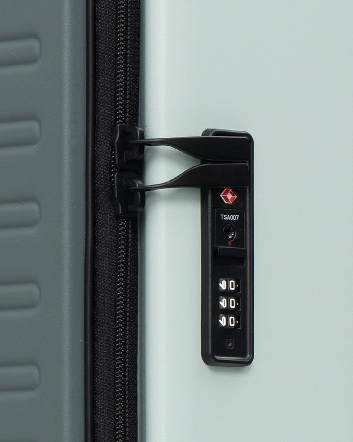 Adventure Carry-On 20'' - Image 96