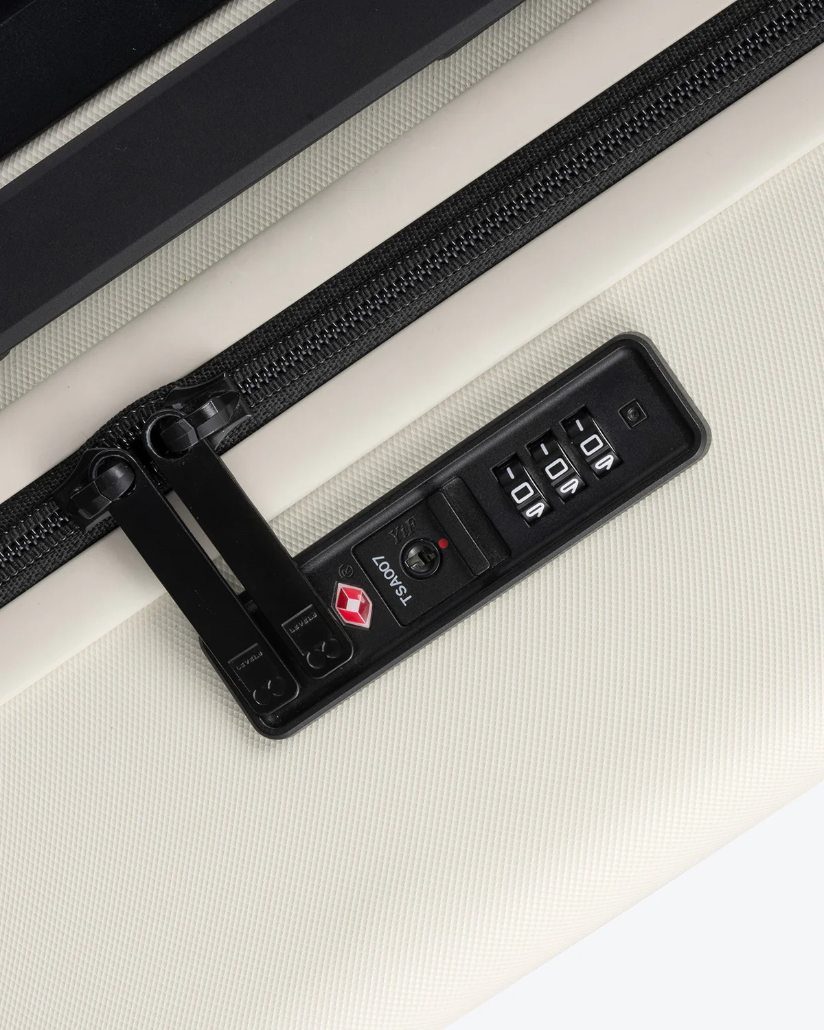 Luminous Textured Carry-On 18''/20'' - Image 108