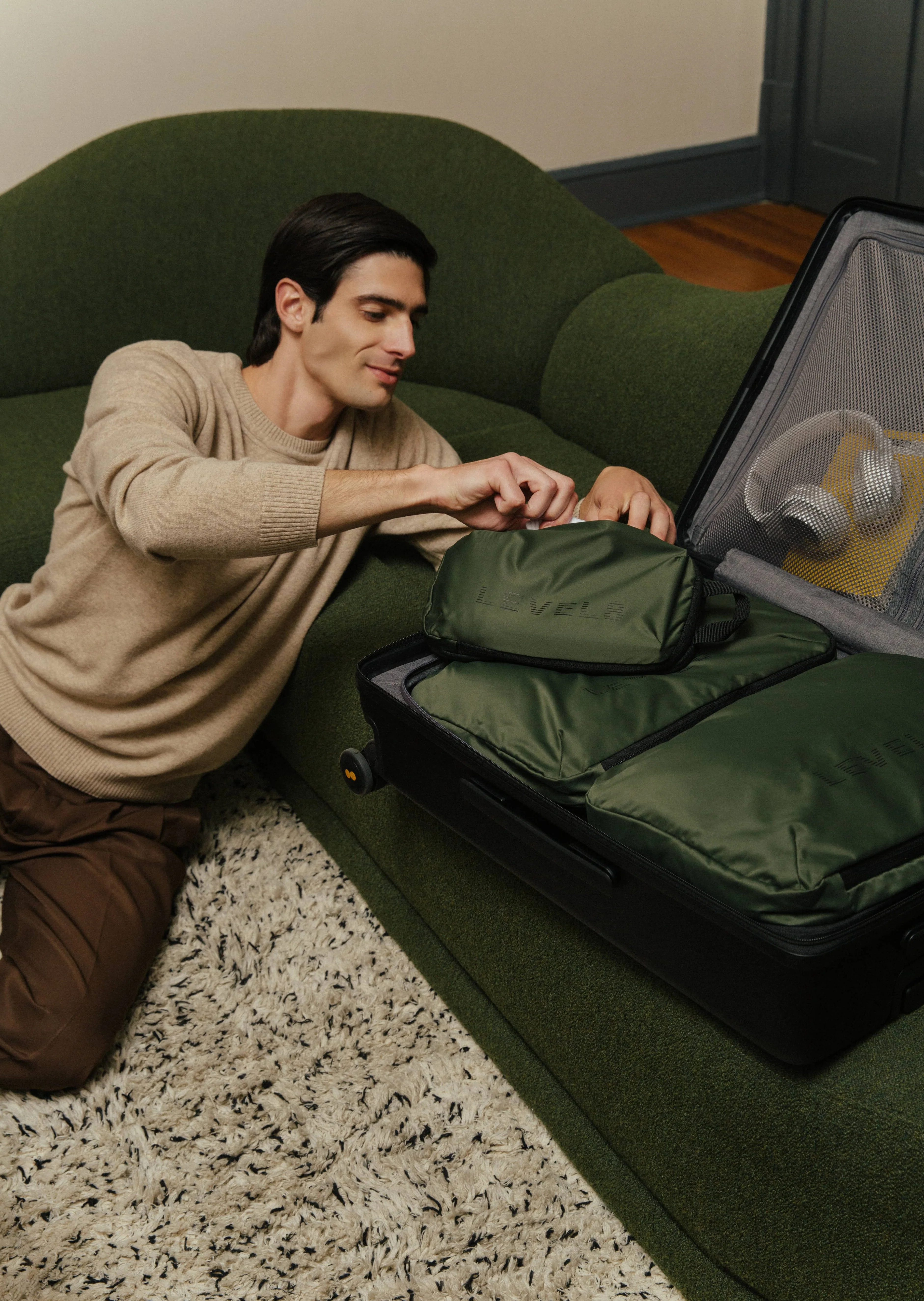 Luminous Textured Carry-On 18''/20'' - Image 124