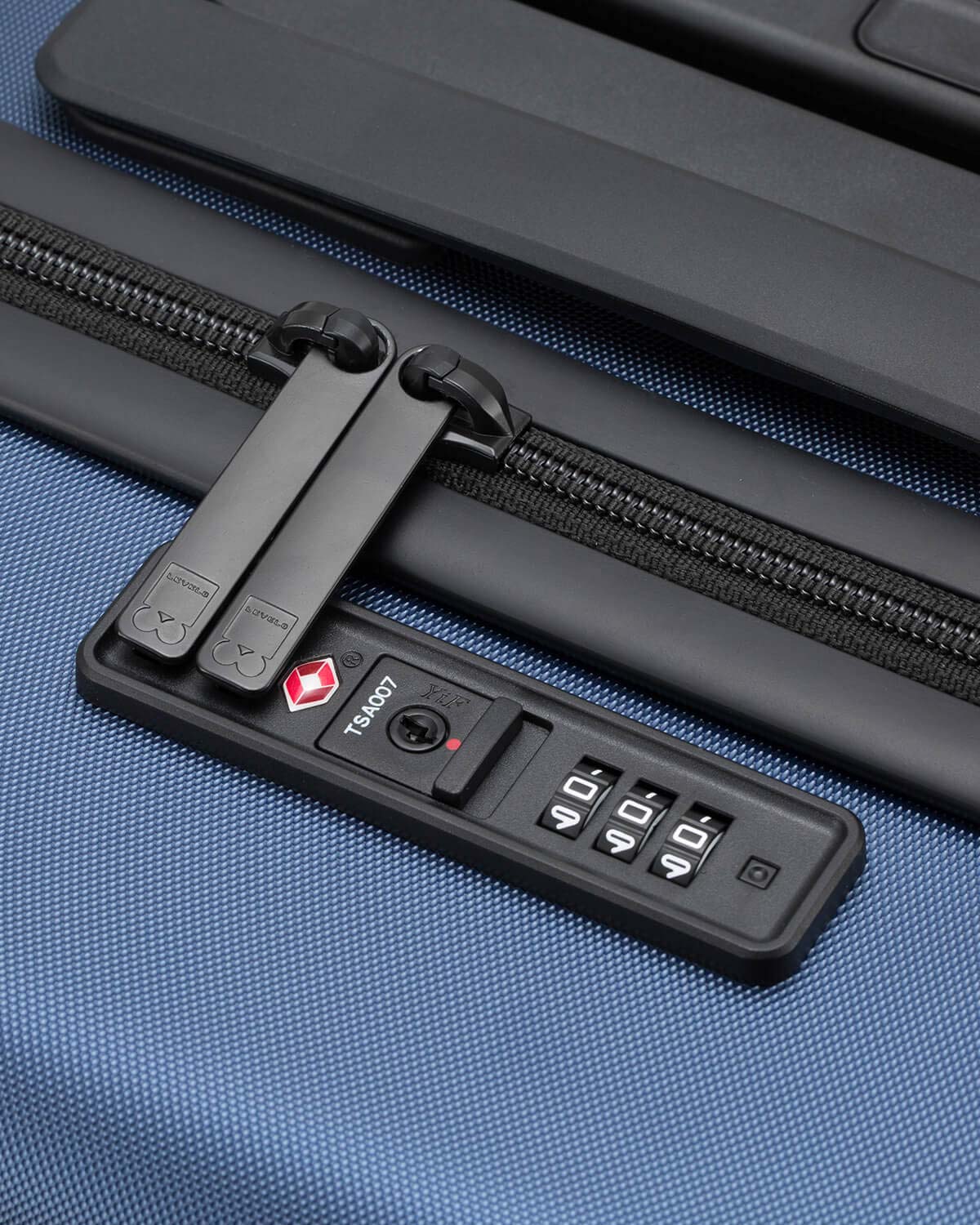Luminous Large Trunk Luggage 28'' - Image 15