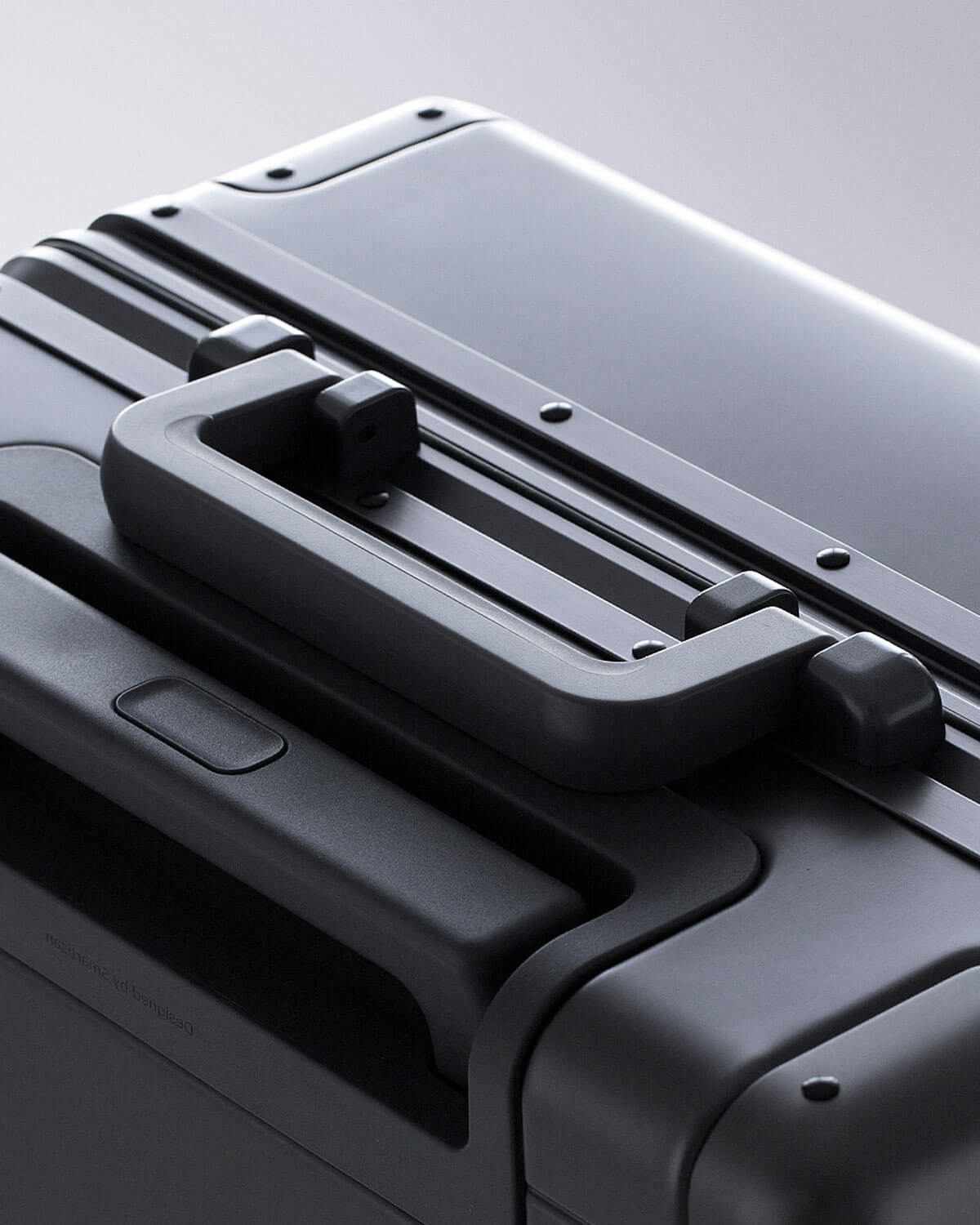 Gibraltar Aluminum Carry-On Luggage - Image 7