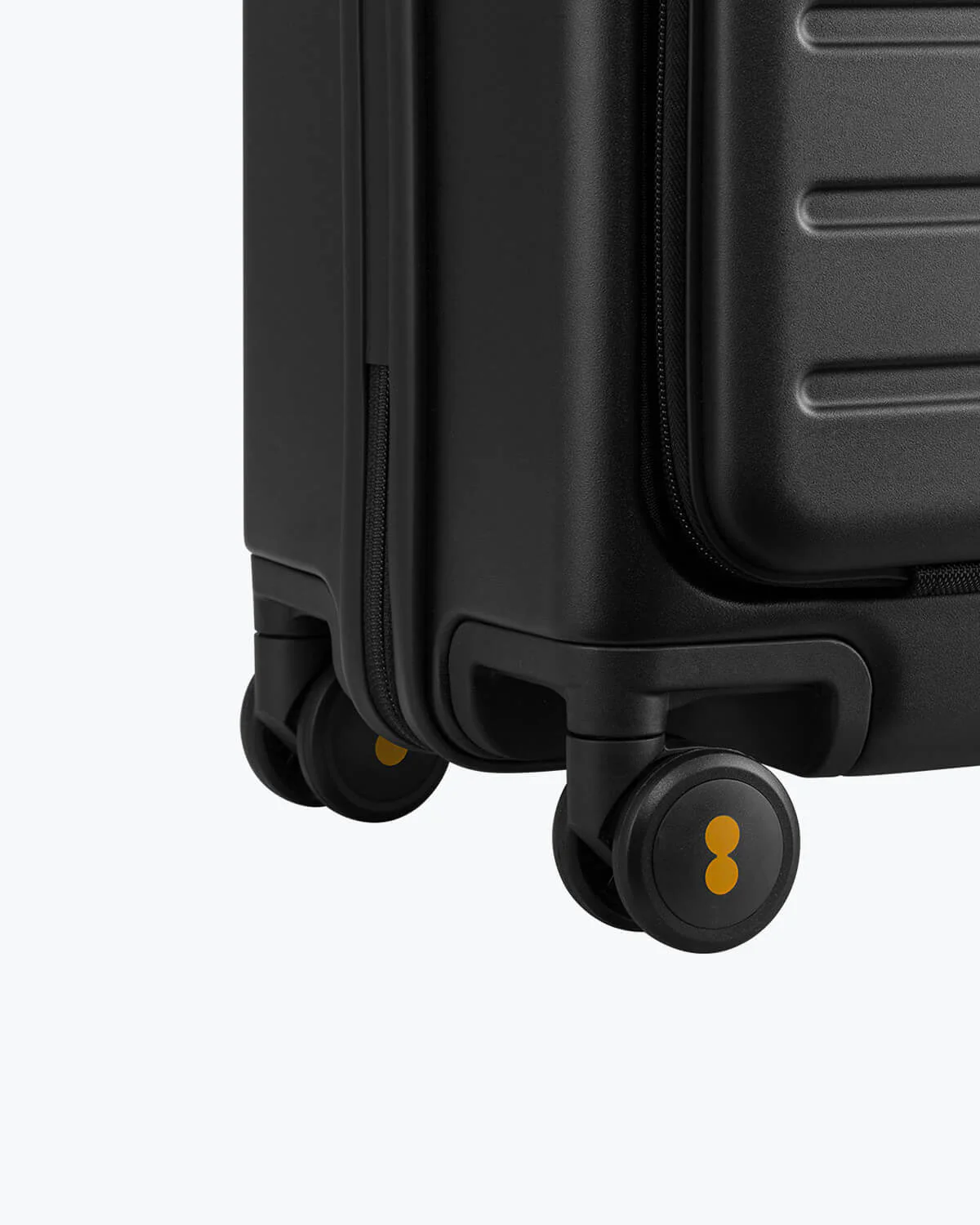 Road Runner Carry-On 20'' - Image 21