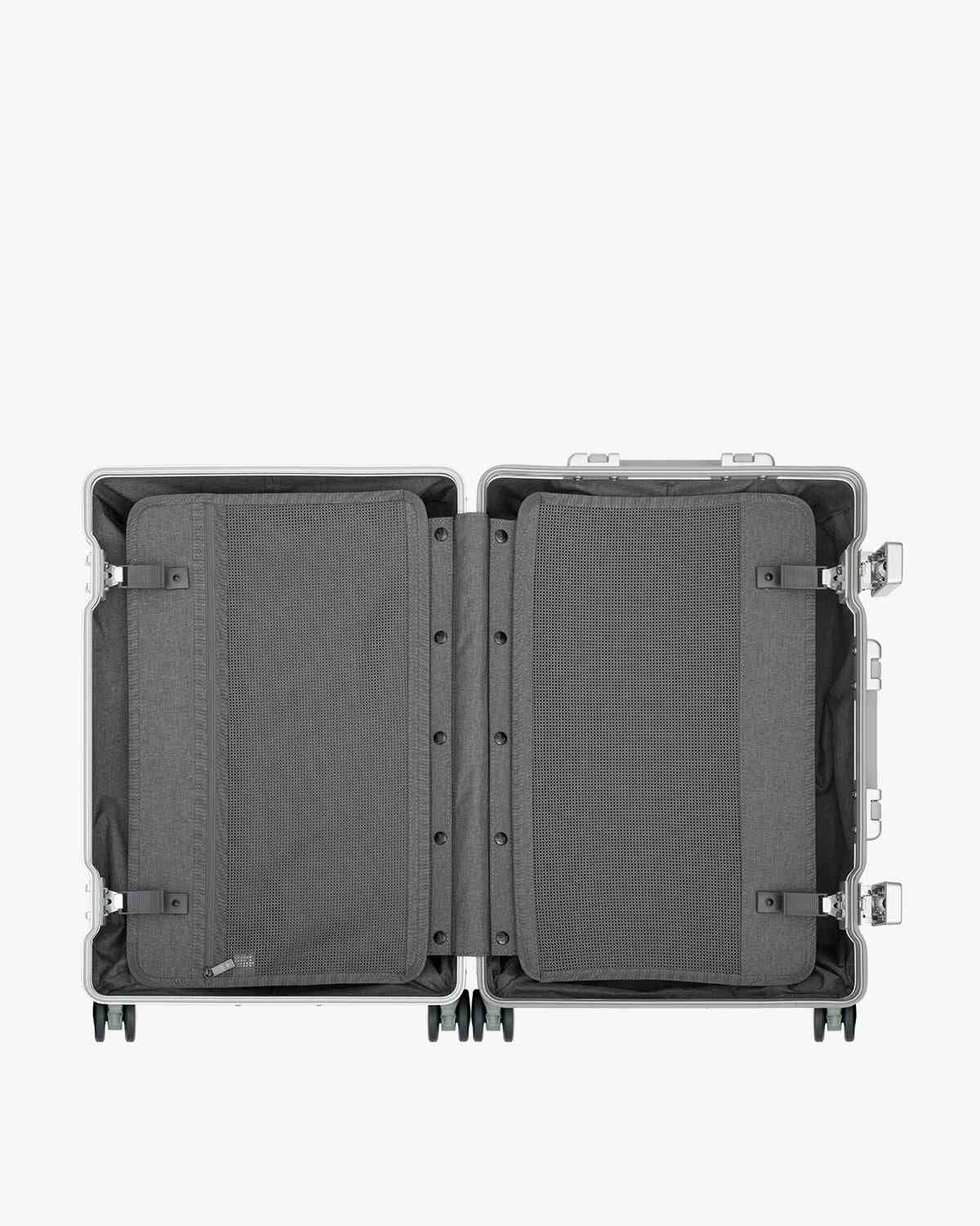 Gibraltar Aluminum Carry-On 20" - Image 10