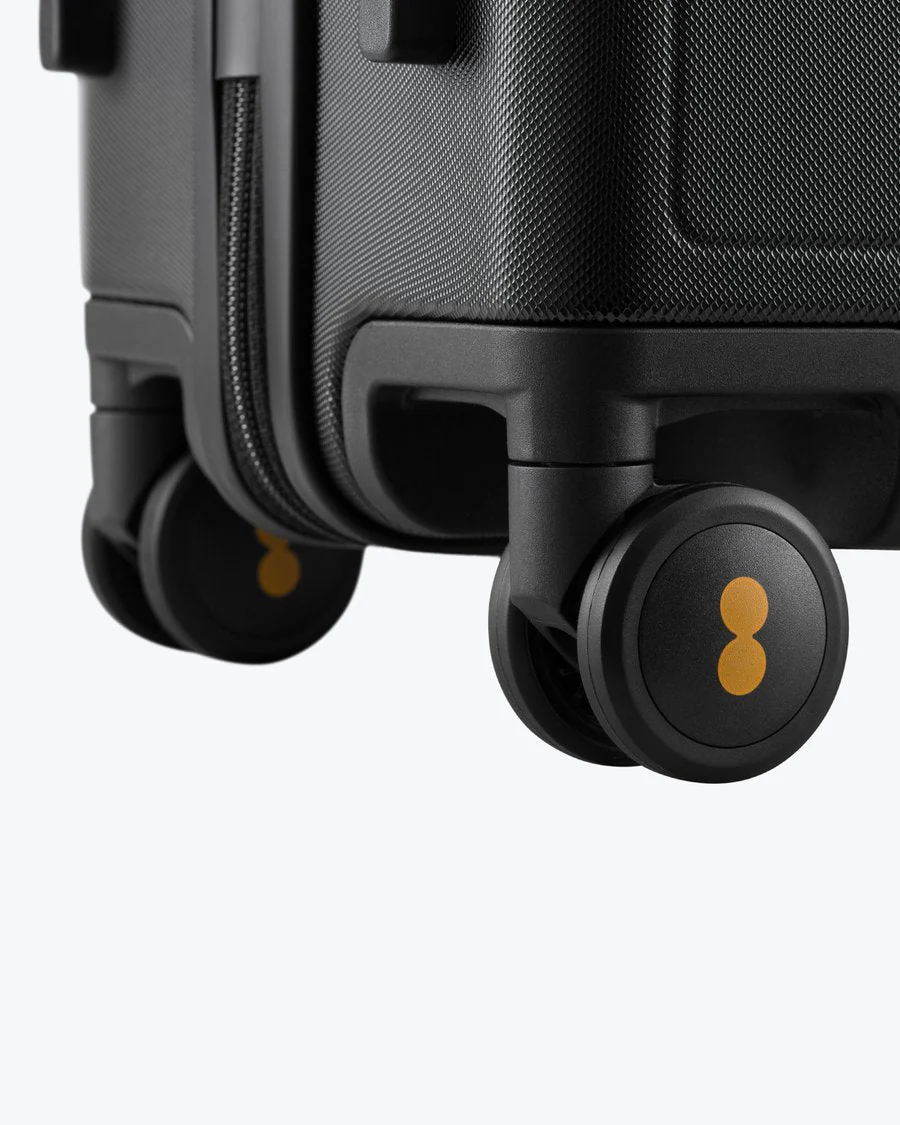 Textured Luggage & 6 Packing Cubes Combo - Image 10