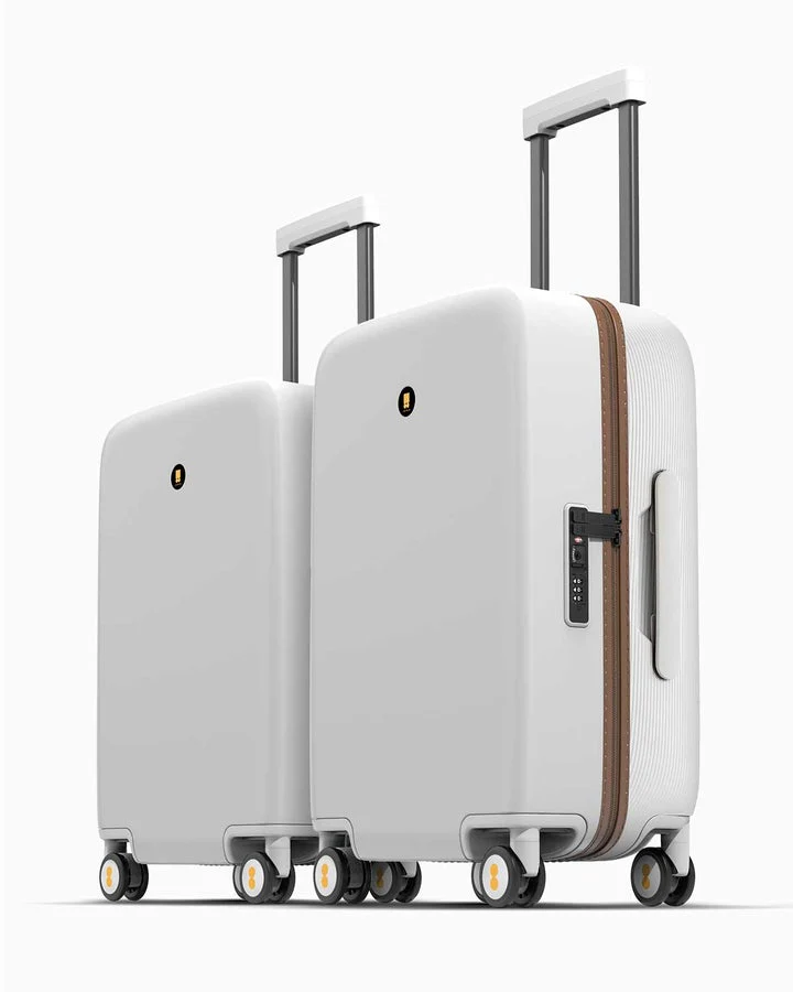 Vintage Check-in 24''& 26'' - Image 63