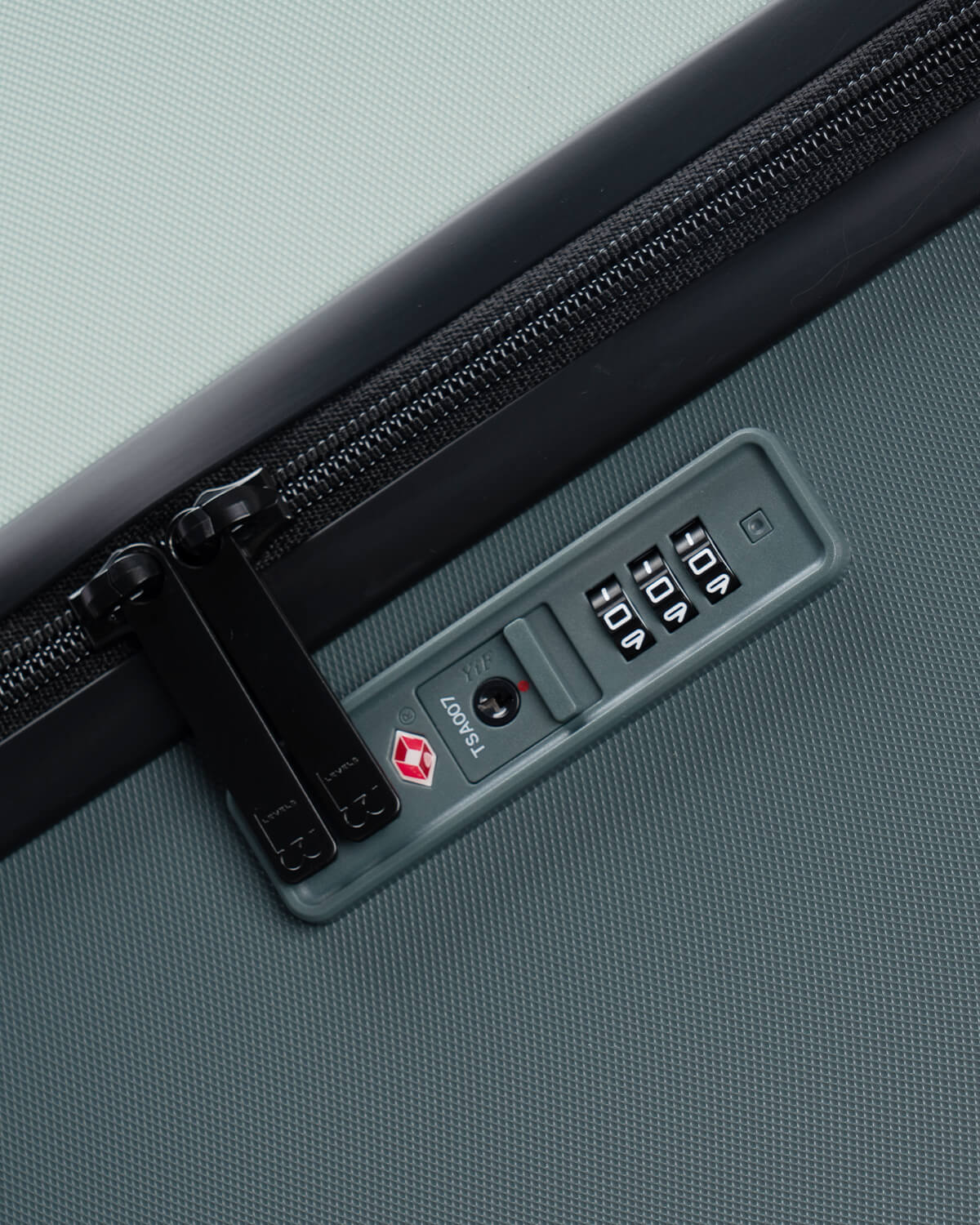Voyageur Carry-On 20'' - Image 219